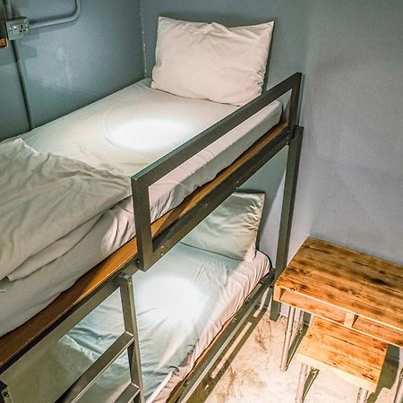 62巷背包客棧 Lane62 Hostel Longjing Ngoại thất bức ảnh