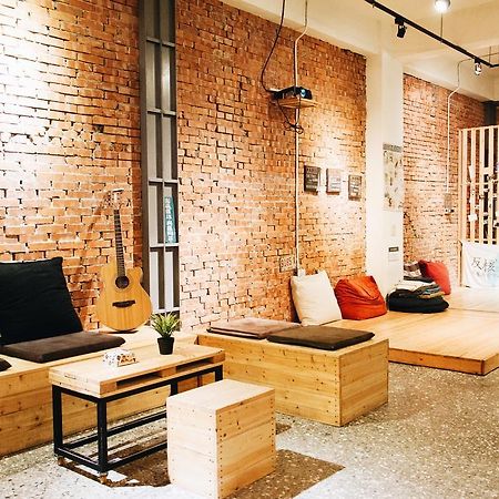 62巷背包客棧 Lane62 Hostel Longjing Ngoại thất bức ảnh