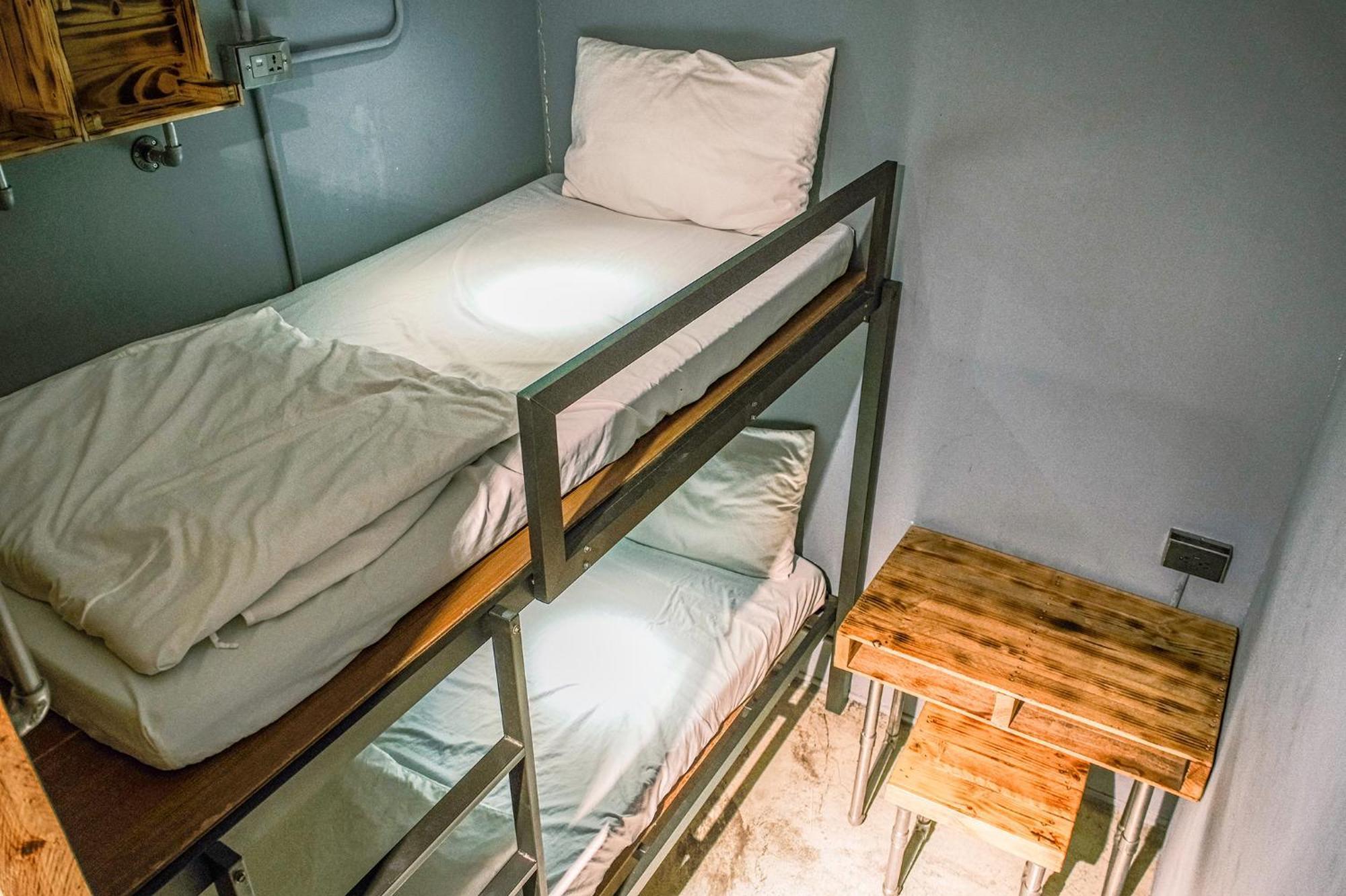 62巷背包客棧 Lane62 Hostel Longjing Ngoại thất bức ảnh