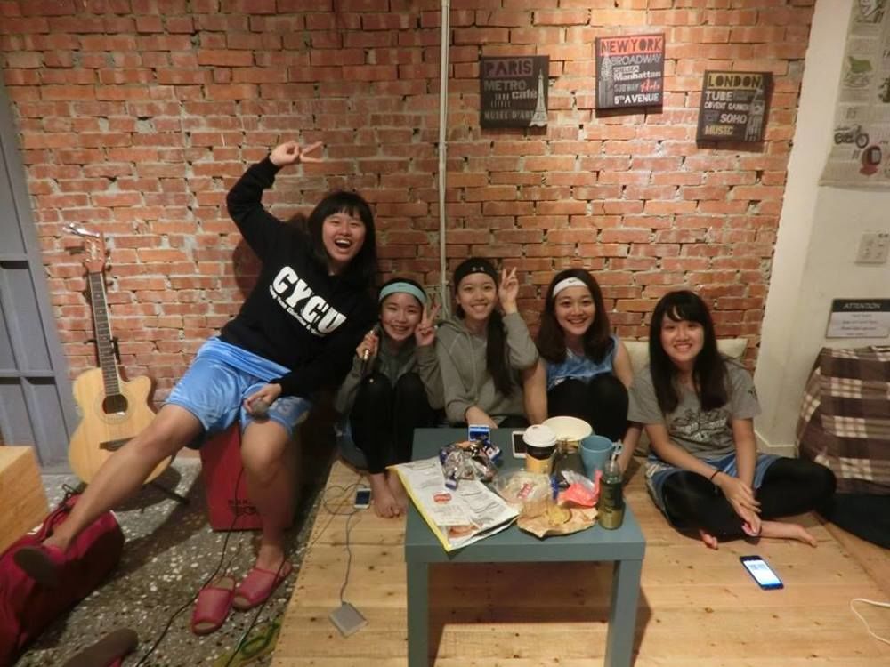 62巷背包客棧 Lane62 Hostel Longjing Ngoại thất bức ảnh