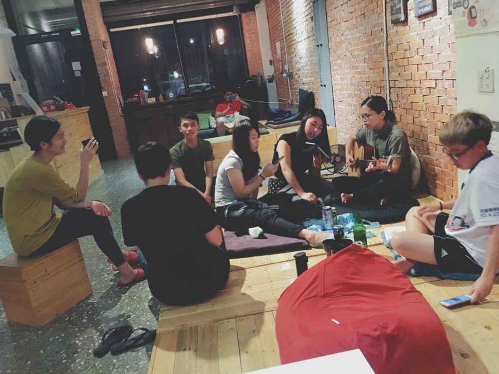 62巷背包客棧 Lane62 Hostel Longjing Ngoại thất bức ảnh
