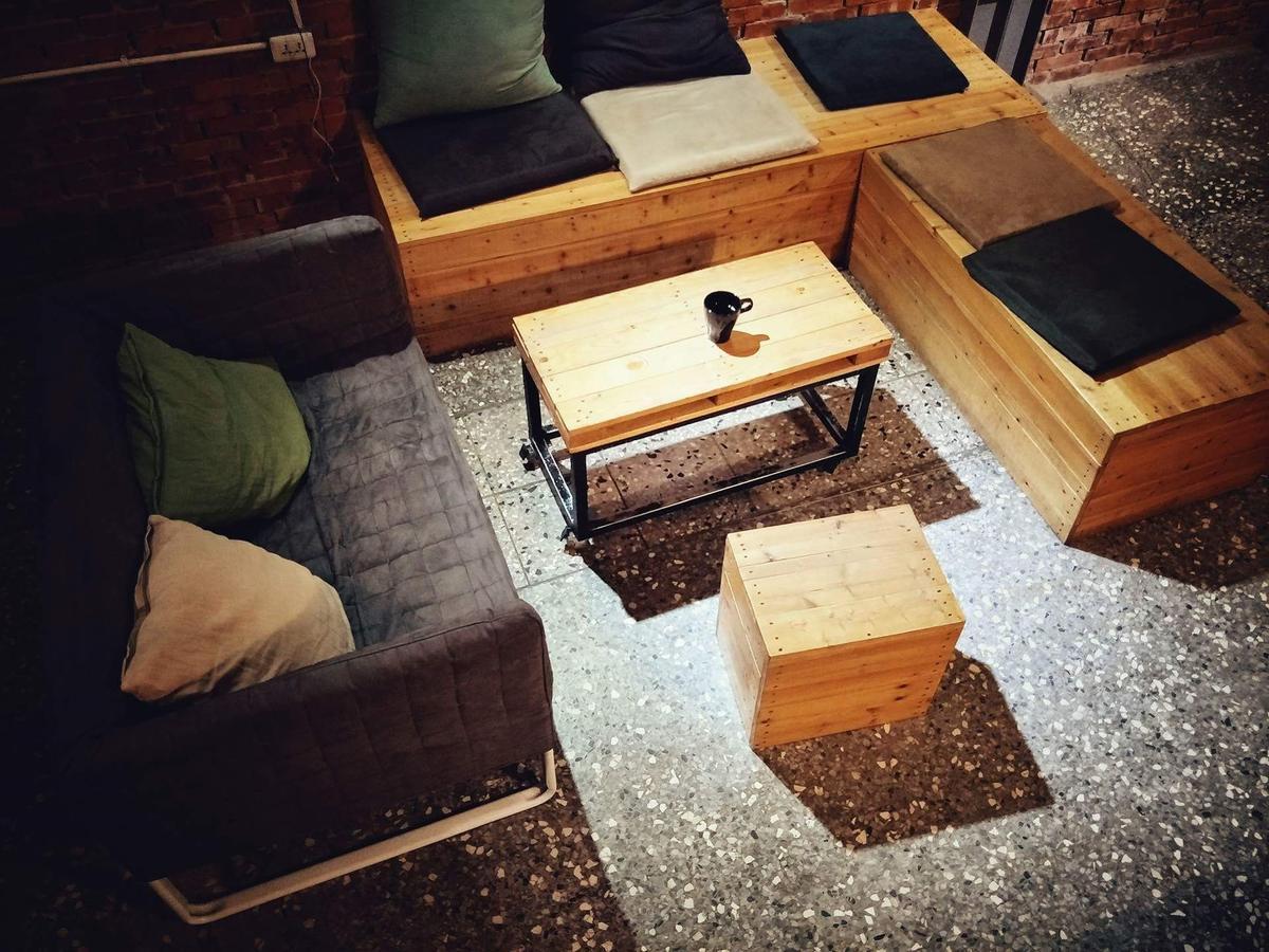 62巷背包客棧 Lane62 Hostel Longjing Ngoại thất bức ảnh