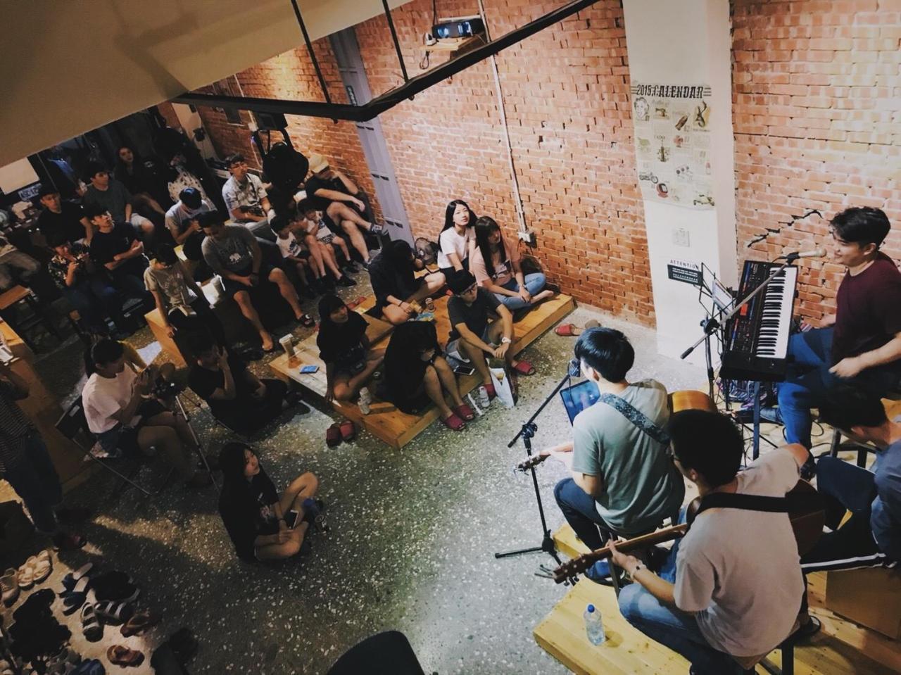 62巷背包客棧 Lane62 Hostel Longjing Ngoại thất bức ảnh